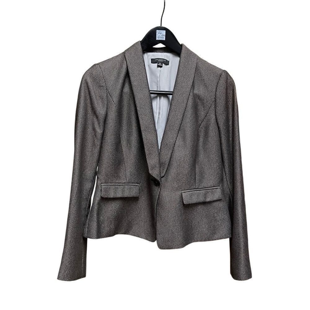🌟Ann Taylor🌟Gray Blazer